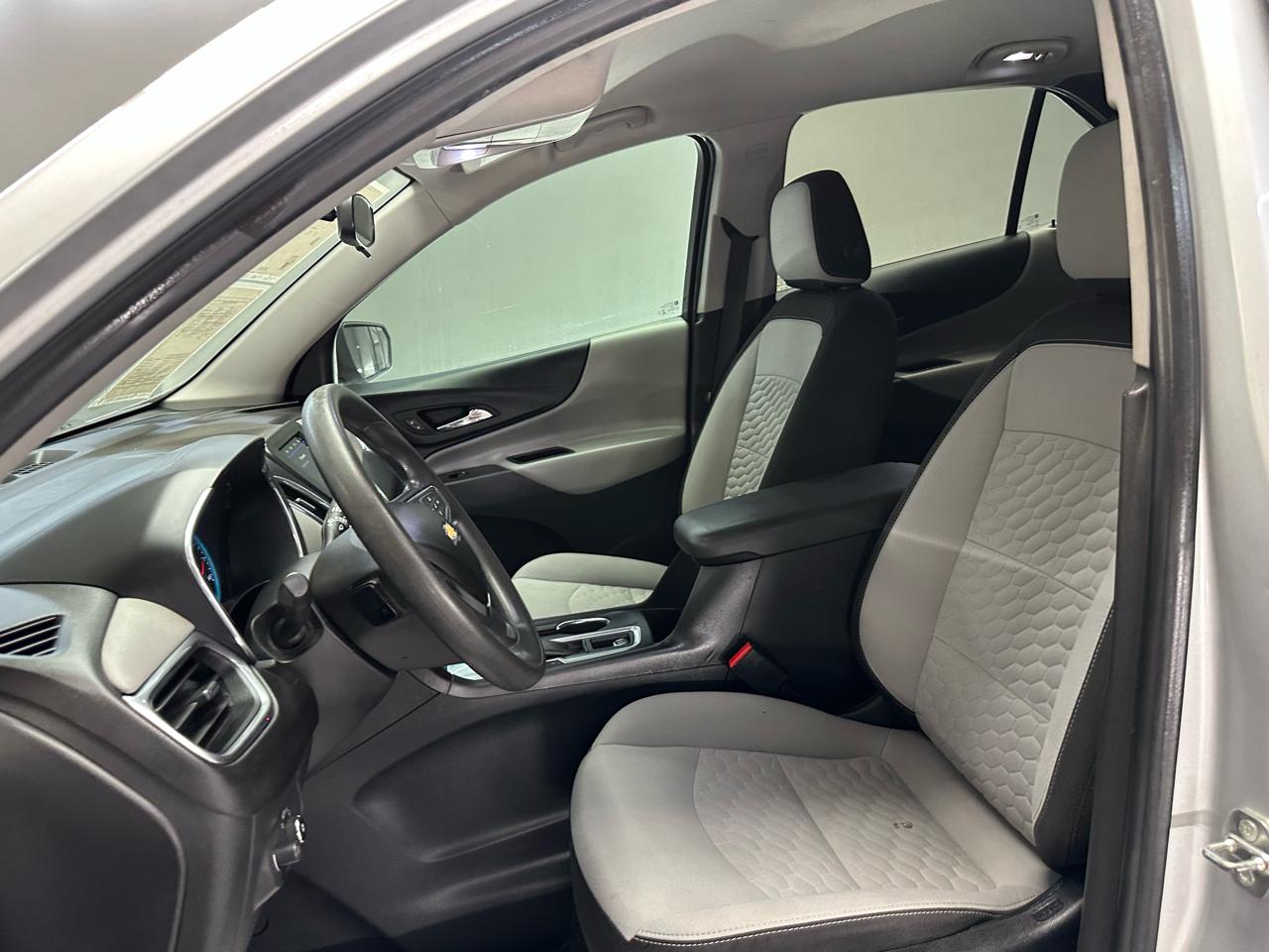Chevrolet Equinox LS 2WD 2020