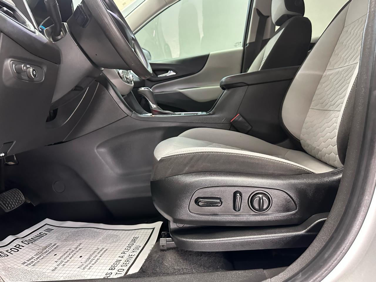 Chevrolet Equinox LS 2WD 2020