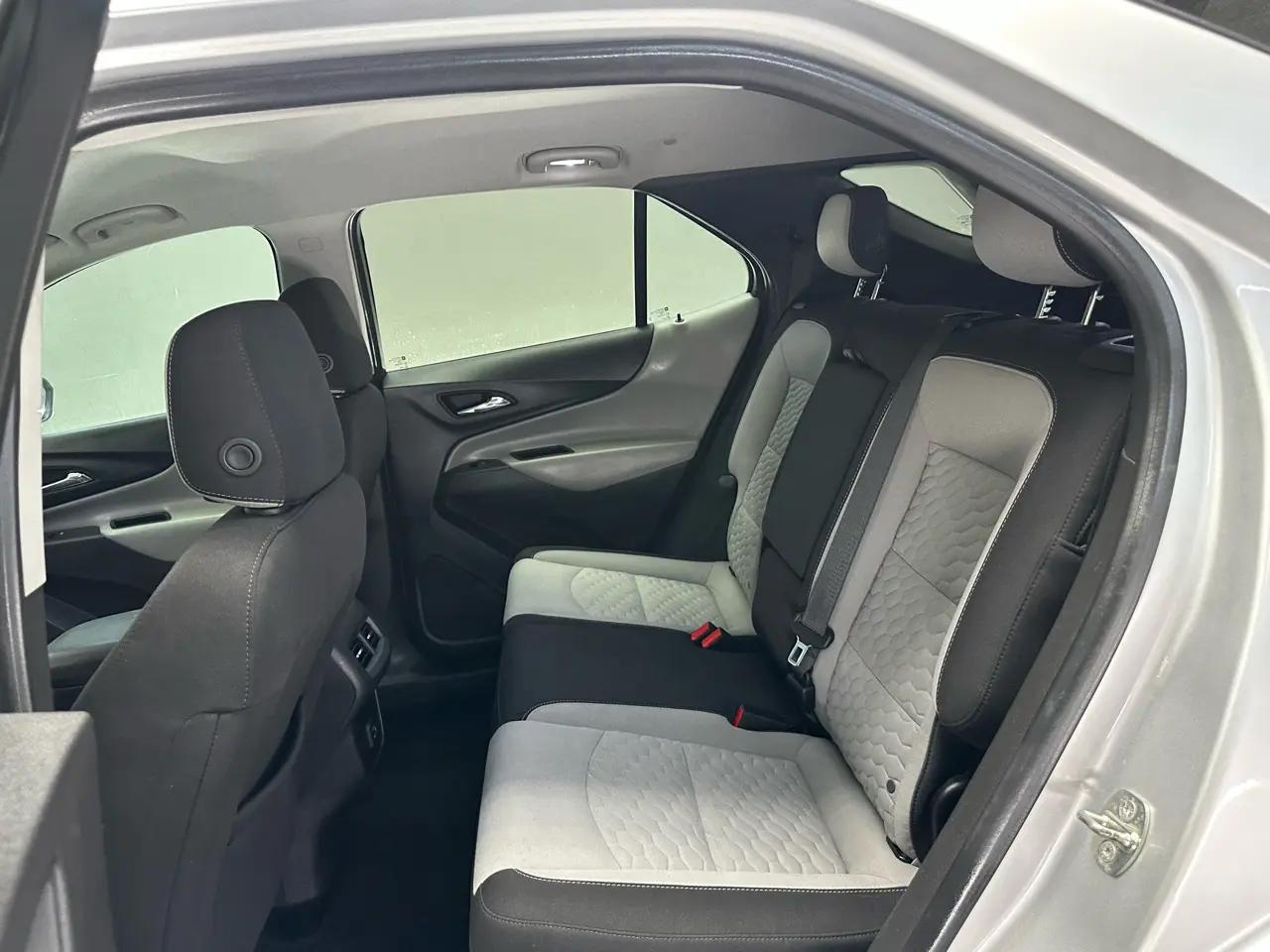 Chevrolet Equinox LS 2WD 2020