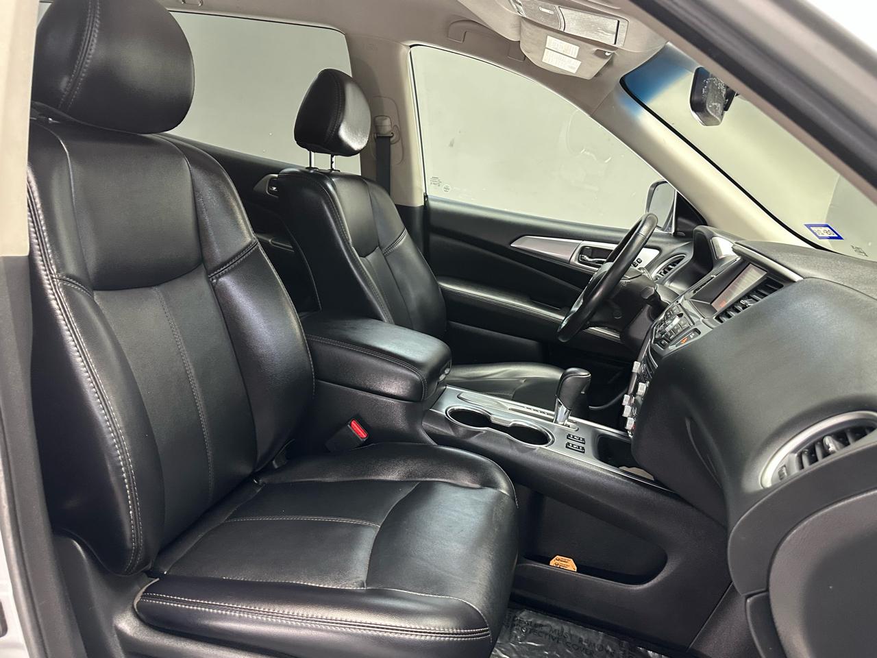 Nissan Pathfinder  2019