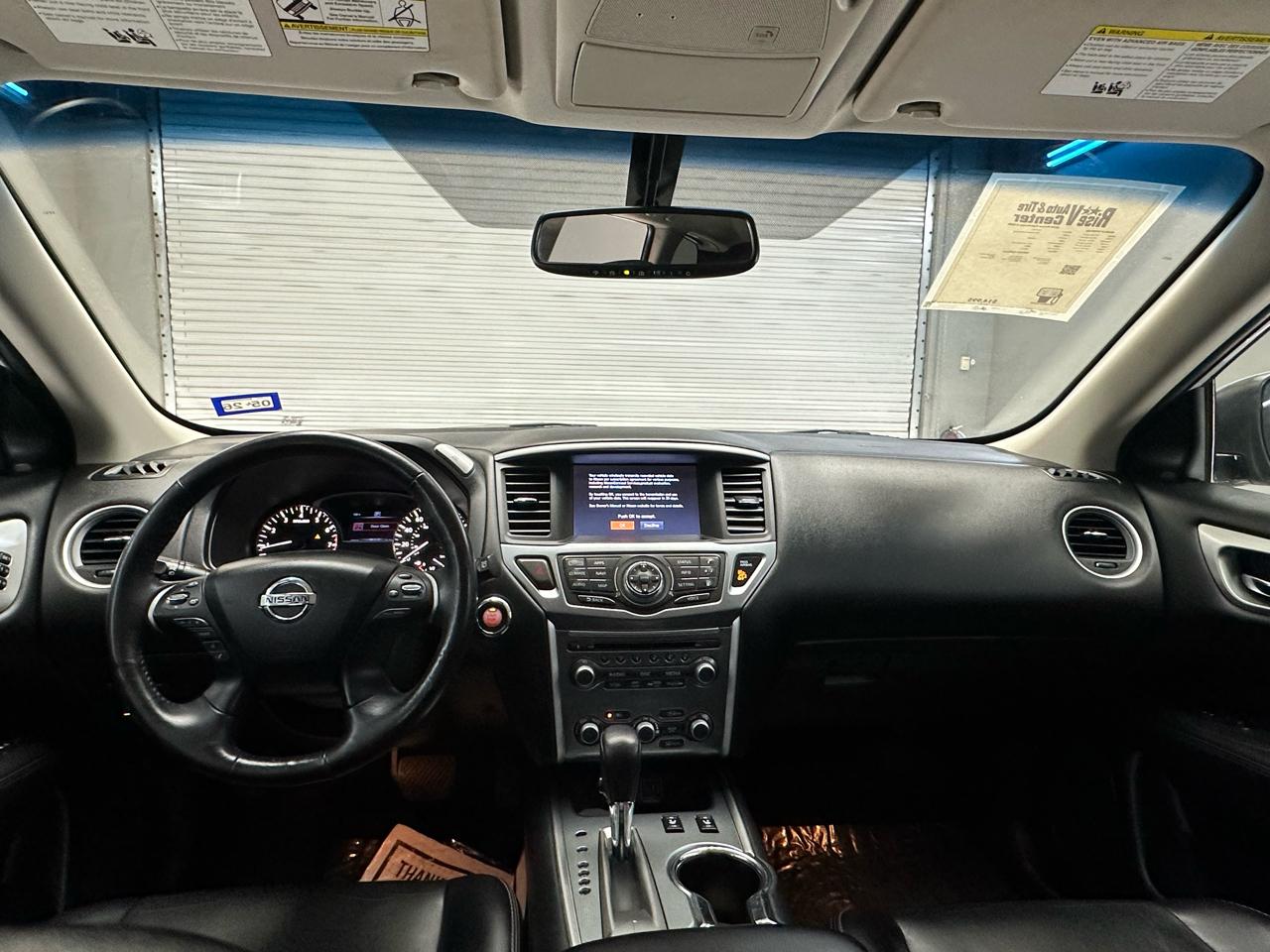 Nissan Pathfinder  2019