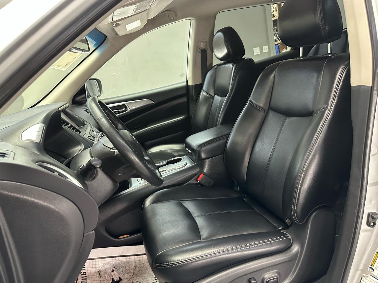 Nissan Pathfinder  2019
