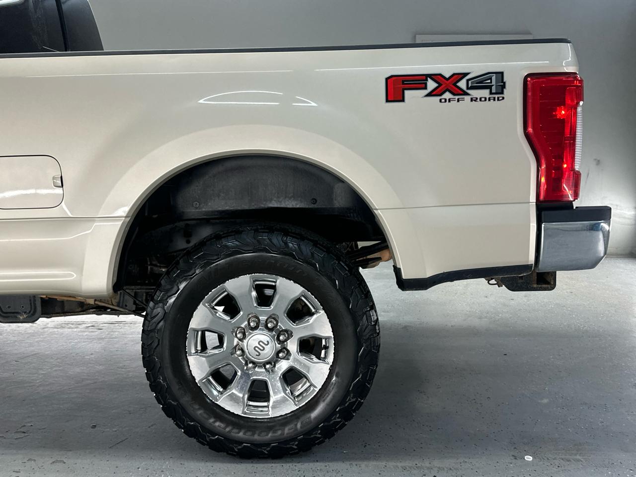 Ford F-250 SD King Ranch Crew Cab 4WD 2018