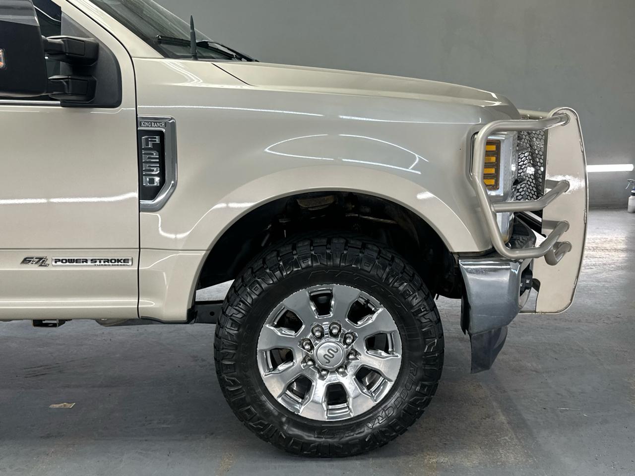 Ford F-250 SD King Ranch Crew Cab 4WD 2018