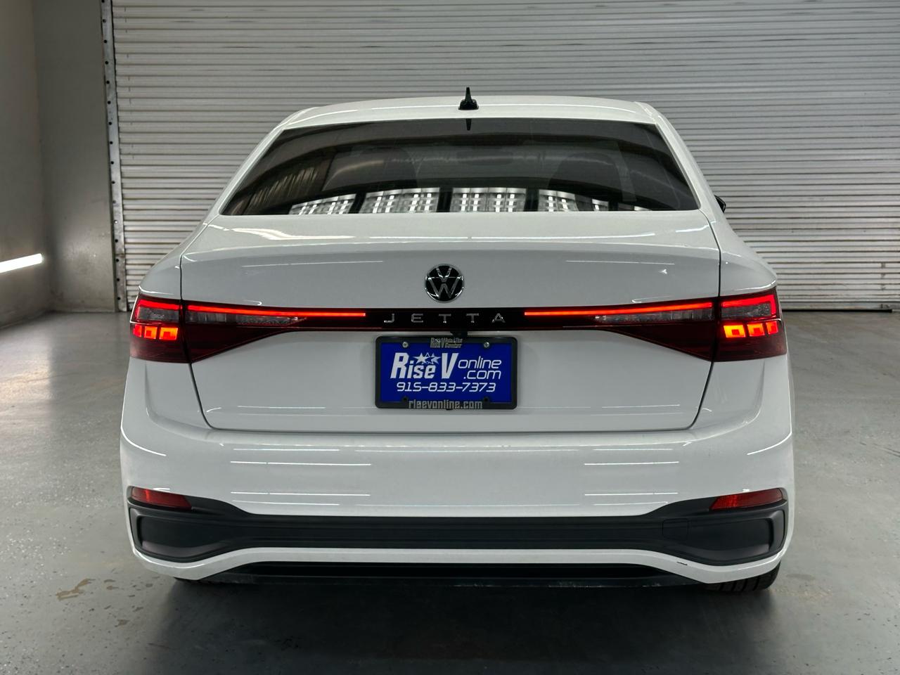Volkswagen Jetta Sport 2025