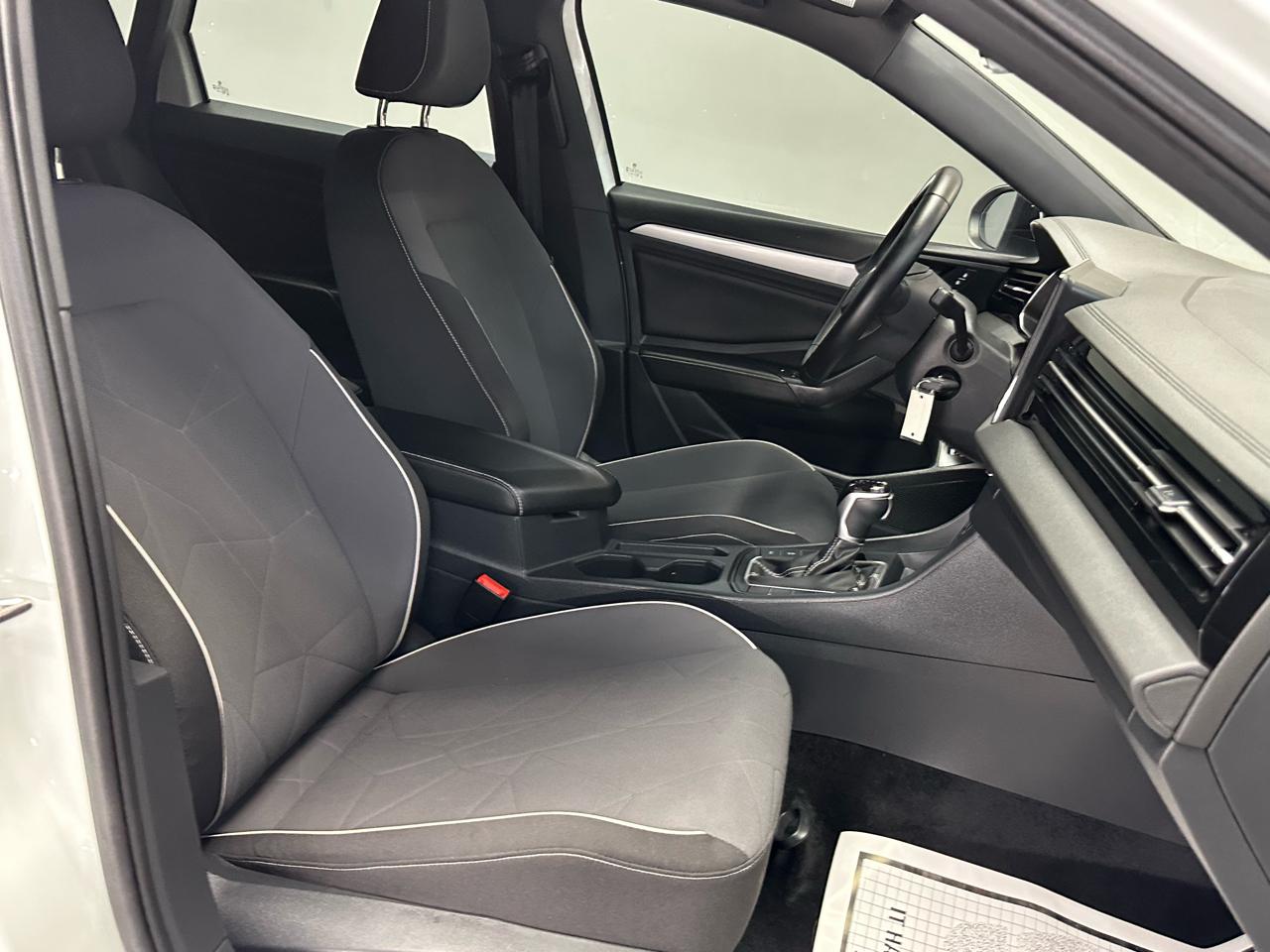 Volkswagen Jetta Sport 2025