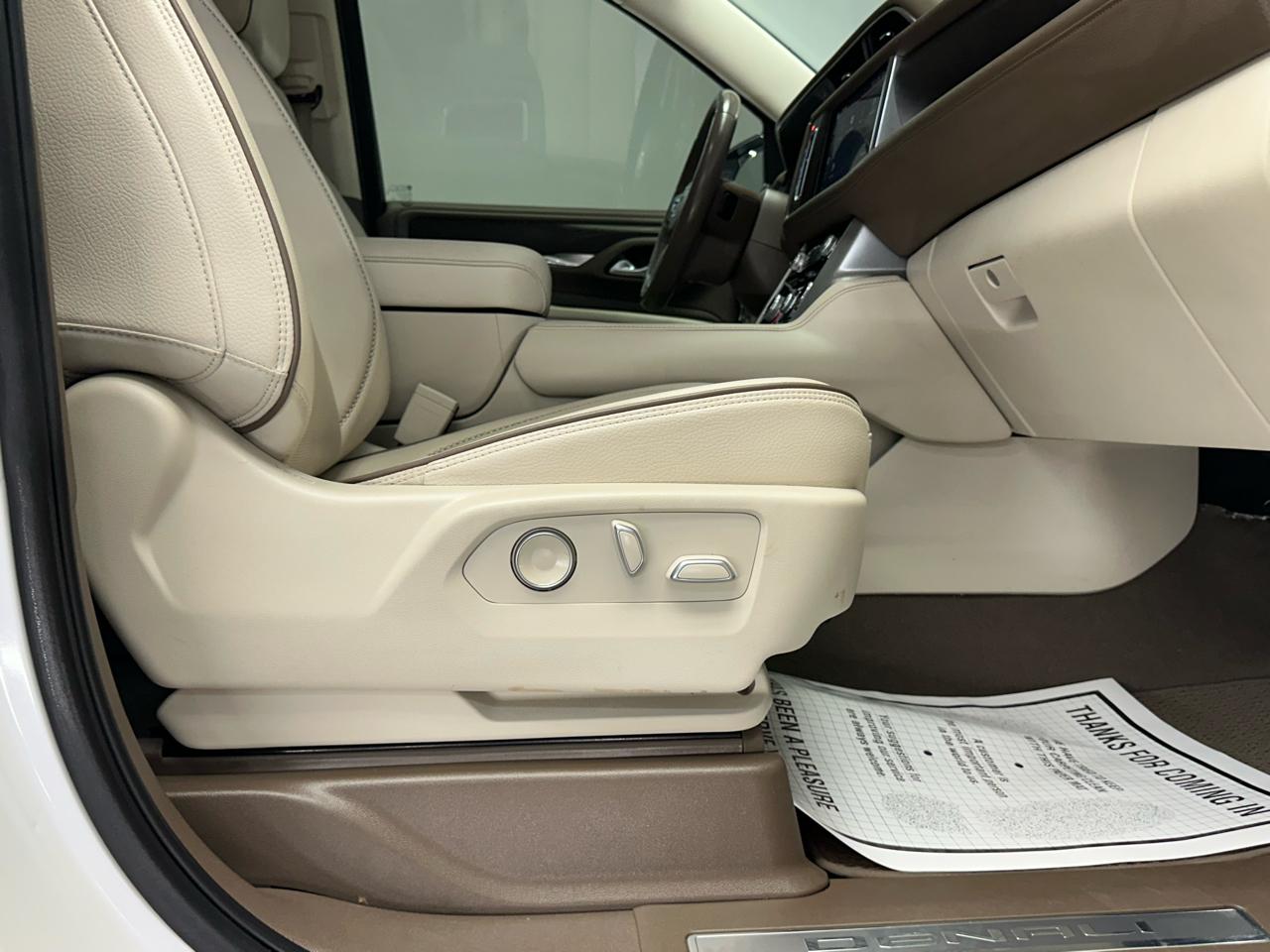 GMC Yukon XL Denali 4WD 2024