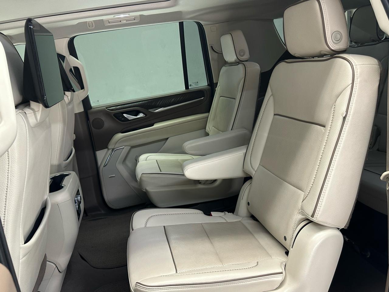 GMC Yukon XL Denali 4WD 2024
