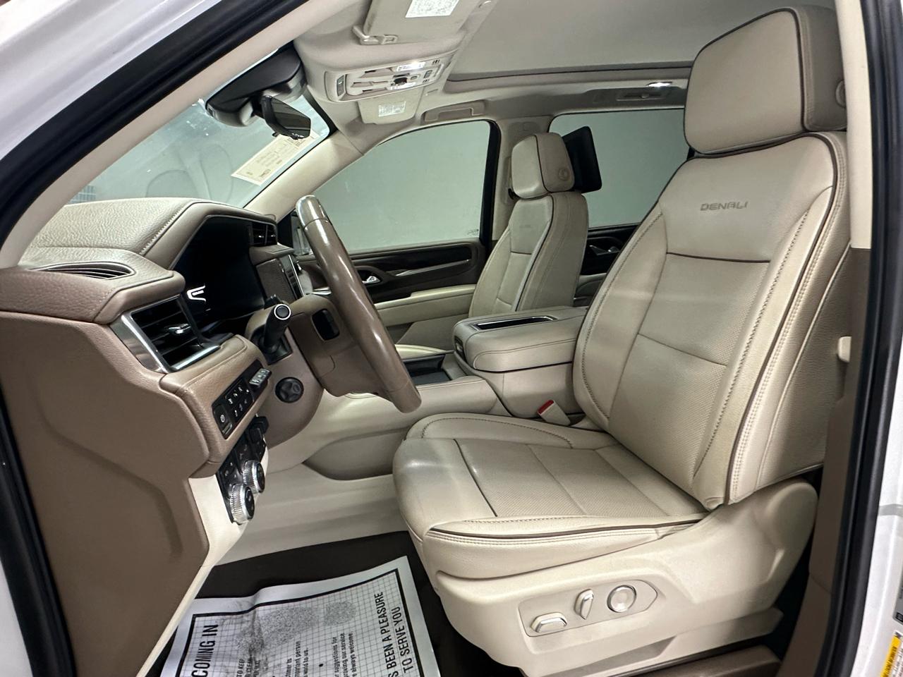 GMC Yukon XL Denali 4WD 2024