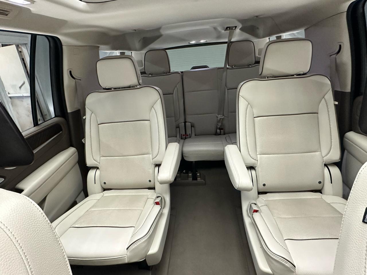 GMC Yukon XL Denali 4WD 2024