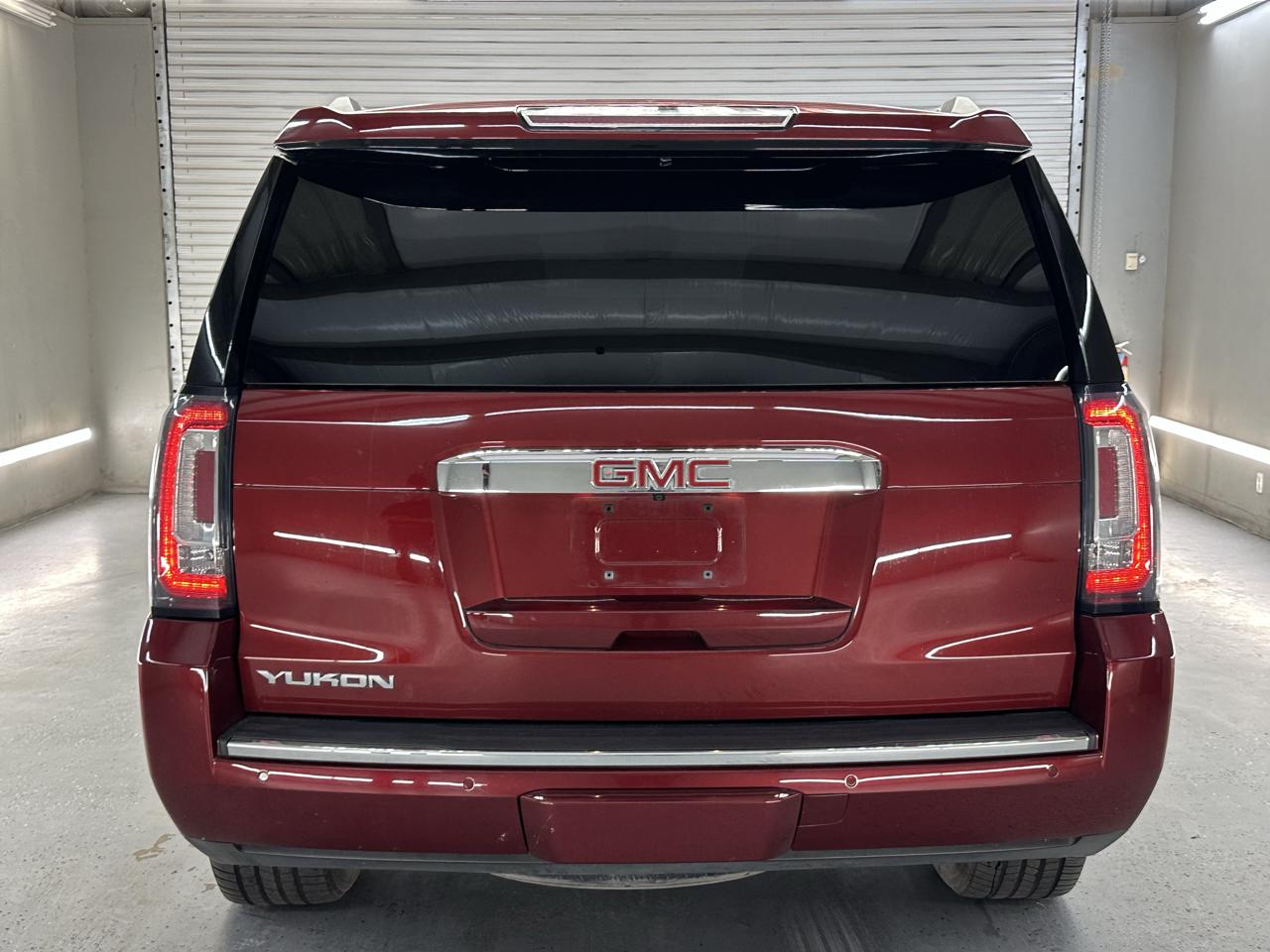 GMC Yukon Denali 2WD 2019
