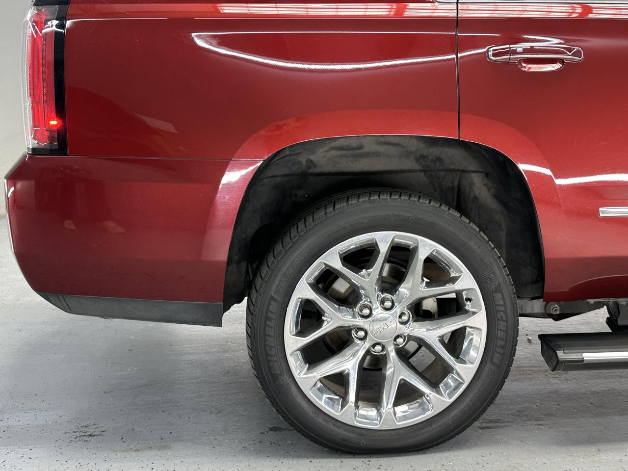 GMC Yukon Denali 2WD 2019