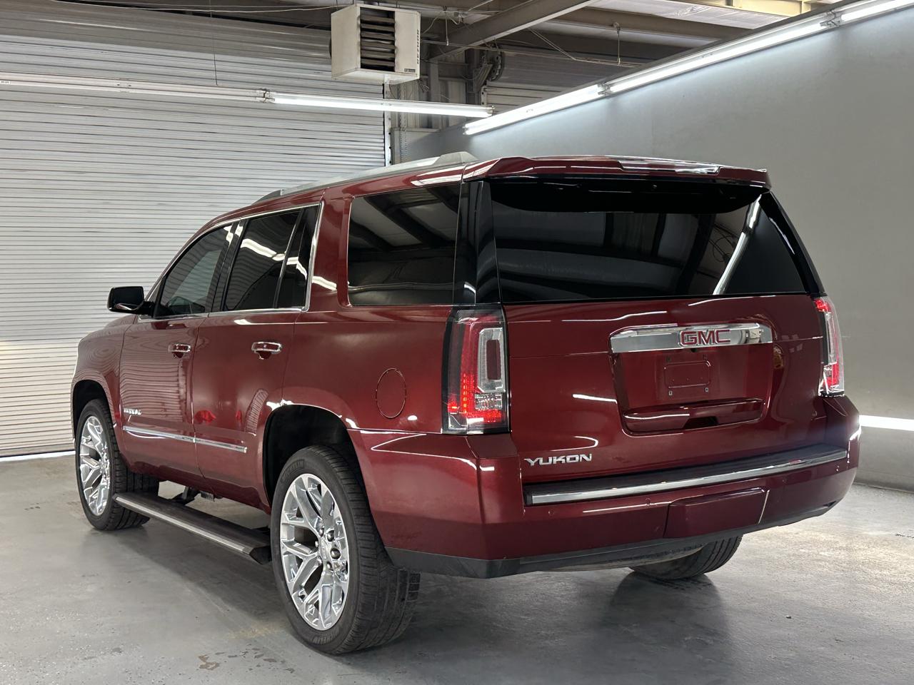 GMC Yukon Denali 2WD 2019