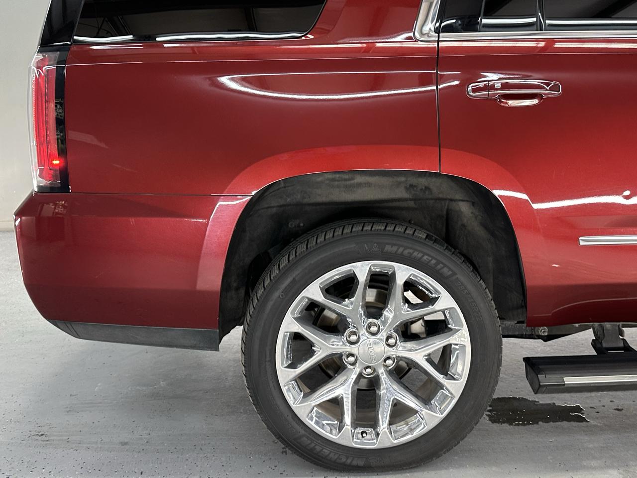 GMC Yukon Denali 2WD 2019