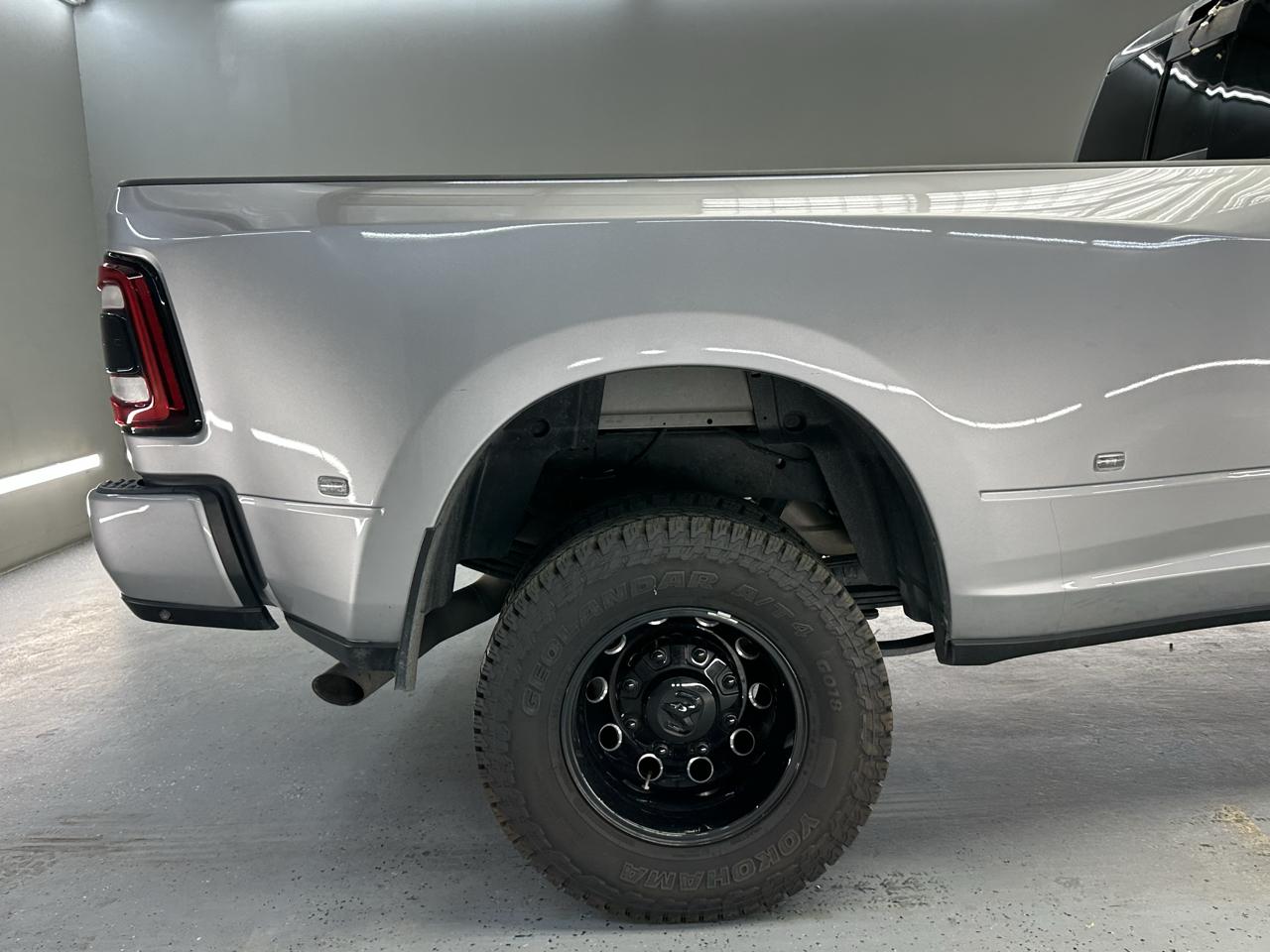 RAM 3500 Laramie Crew Cab LWB 4WD DRW 2023