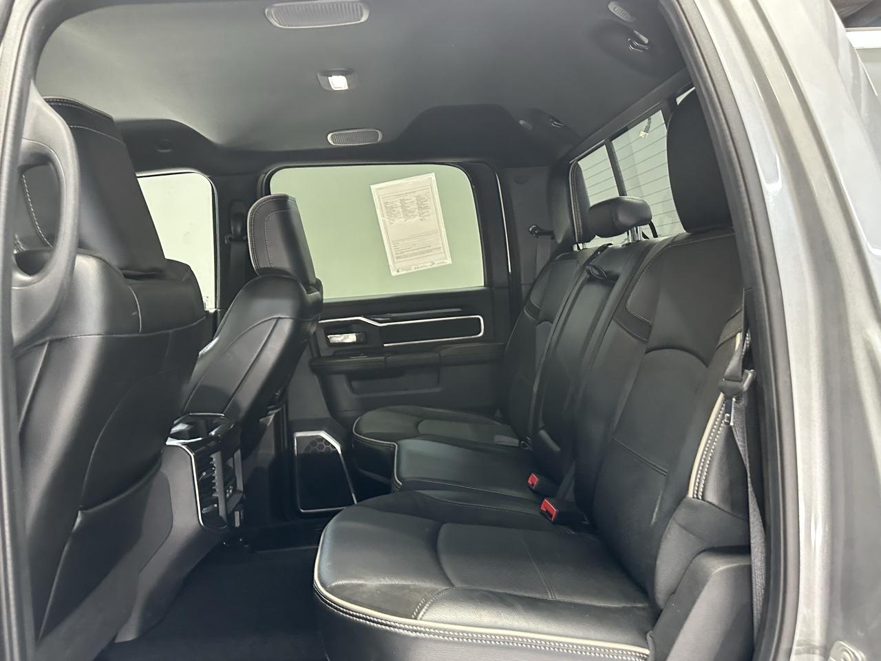 RAM 3500 Laramie Crew Cab LWB 4WD DRW 2023