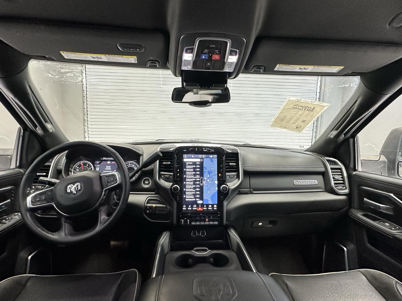 RAM 3500 Laramie Crew Cab LWB 4WD DRW 2023