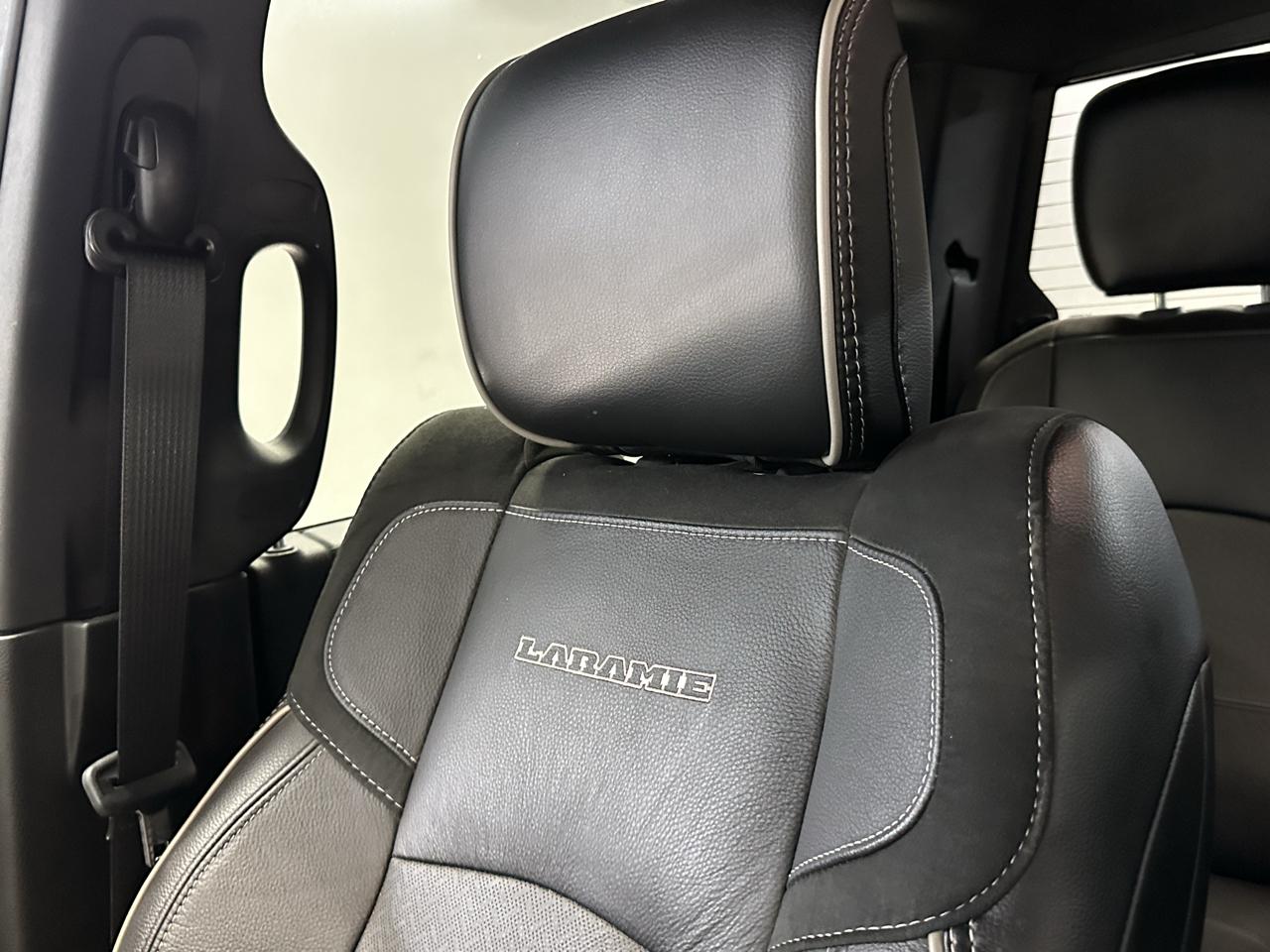 RAM 3500 Laramie Crew Cab LWB 4WD DRW 2023