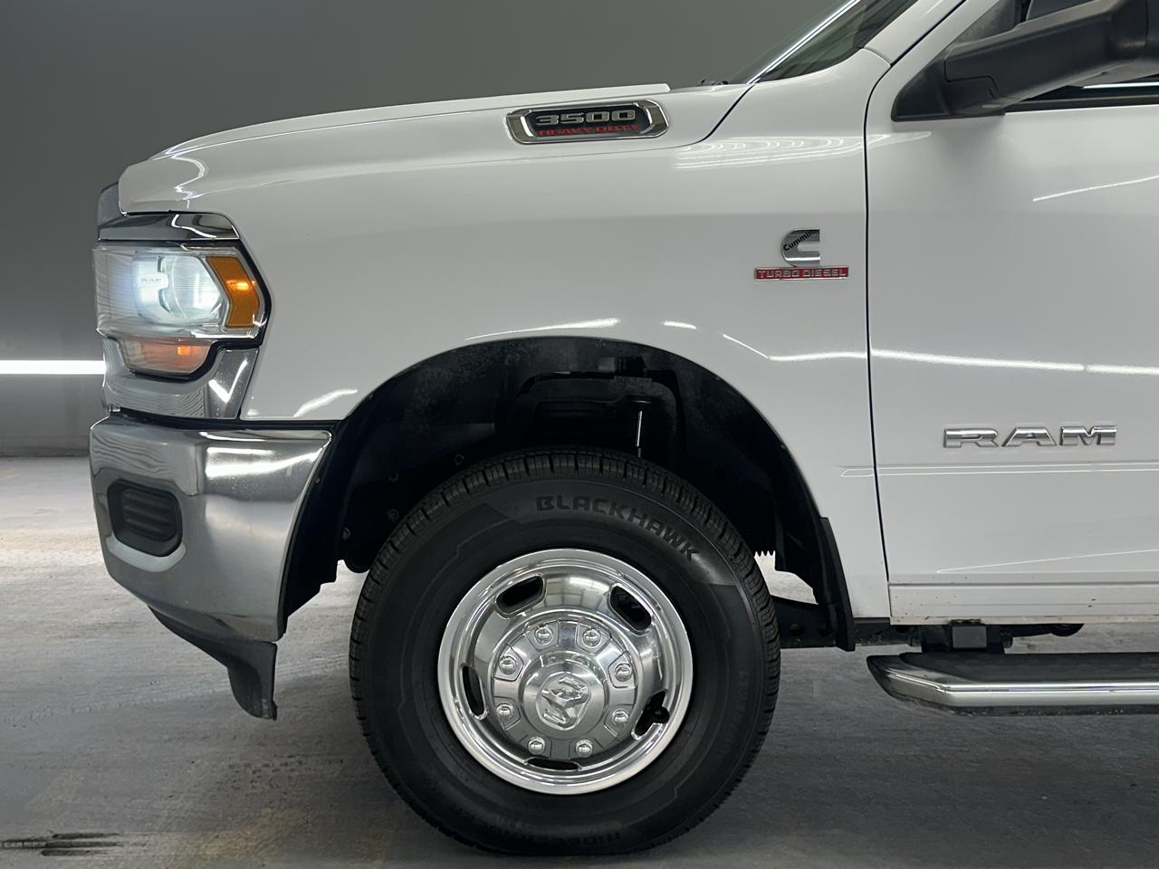 RAM 3500 Tradesman Crew Cab 4WD 2020