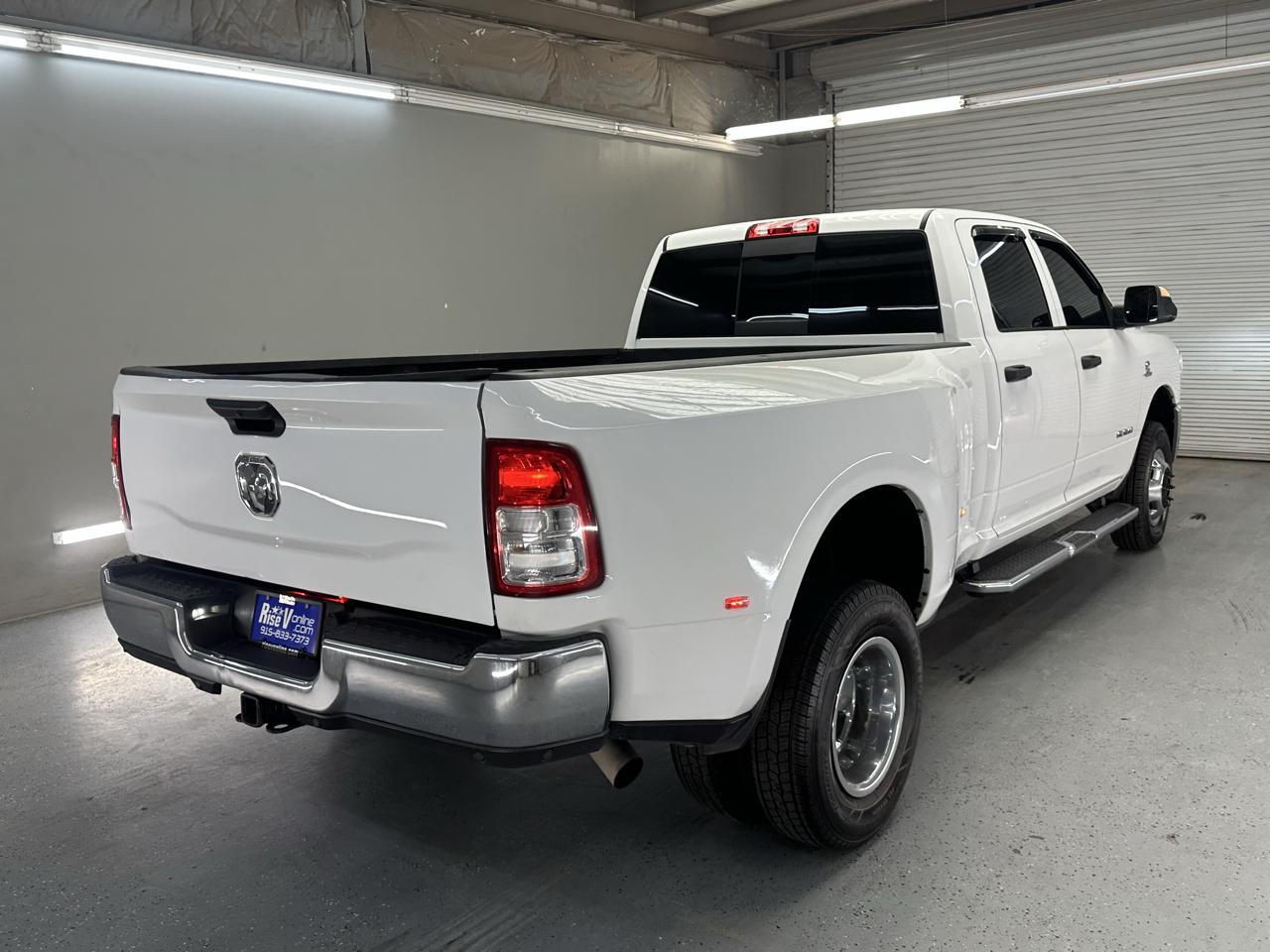 RAM 3500 Tradesman Crew Cab 4WD 2020