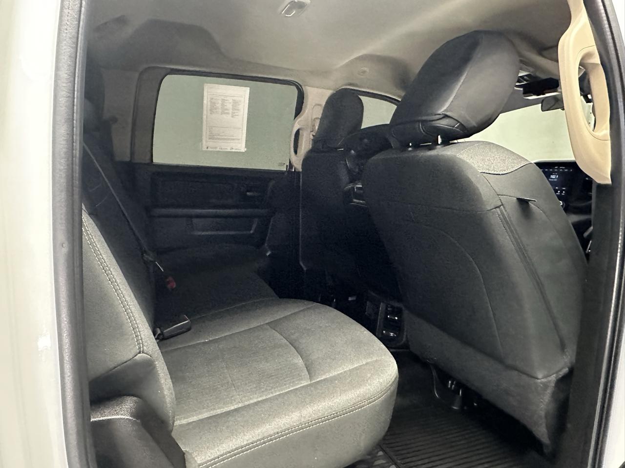 RAM 3500 Tradesman Crew Cab 4WD 2020