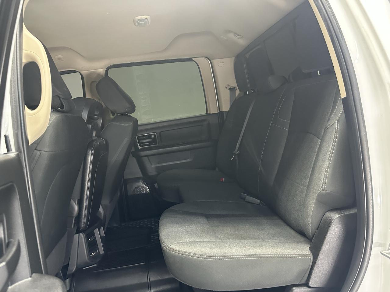 RAM 3500 Tradesman Crew Cab 4WD 2020