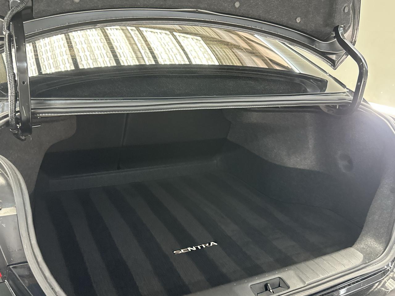 Nissan Sentra SR 2024