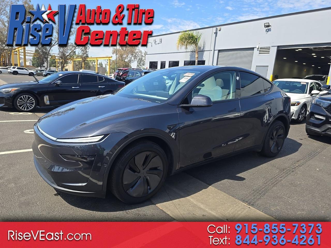 Tesla Model Y  2026