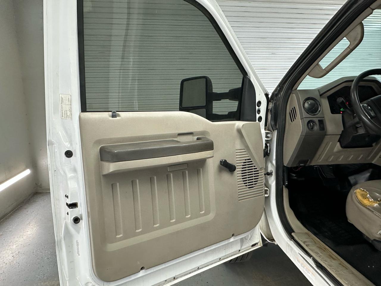 Ford F-450 SD Regular Cab 2WD DRW 2008