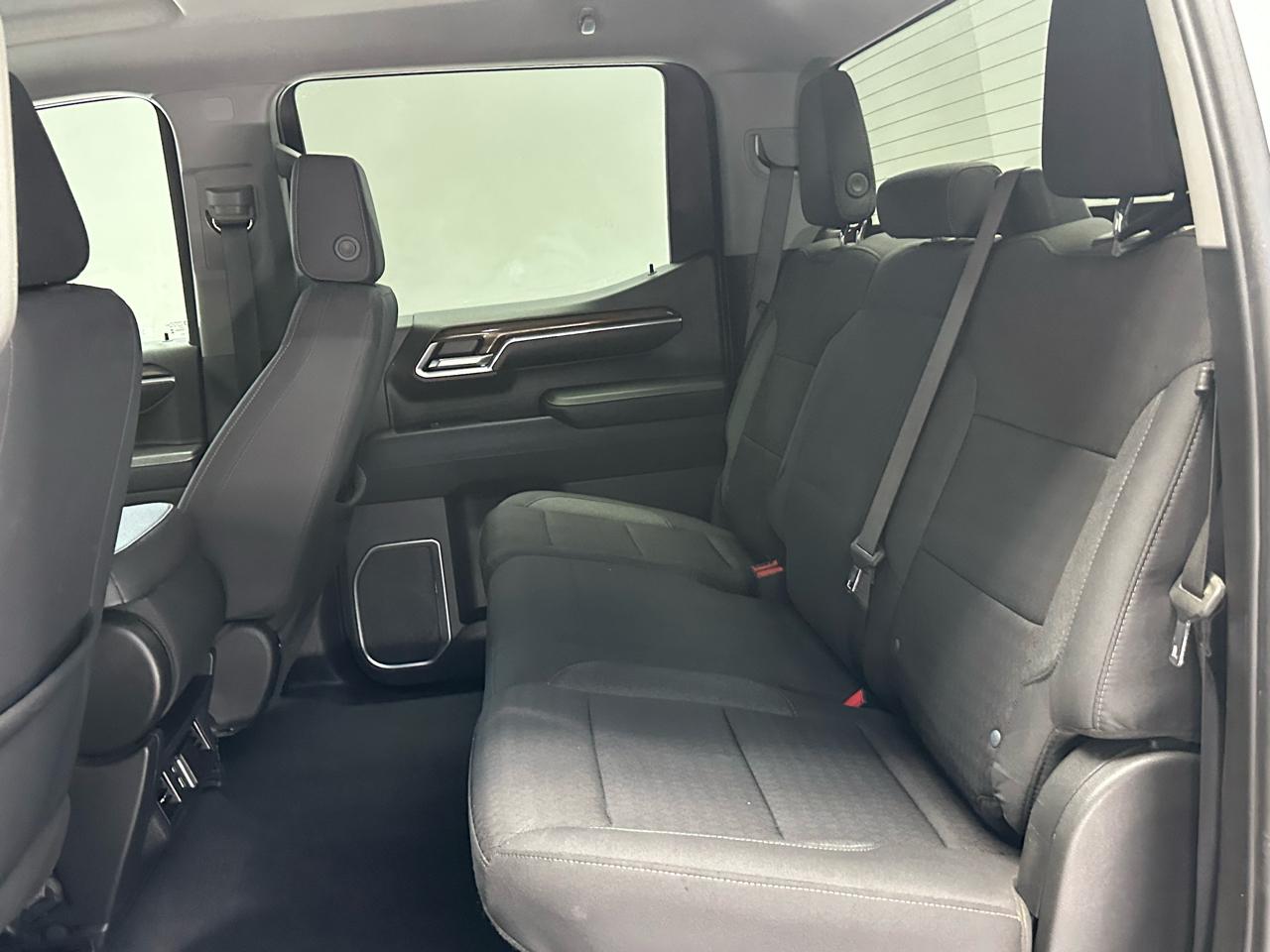 Chevrolet Silverado 1500 LT Crew Cab 4WD 2023