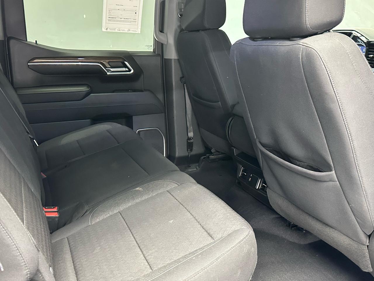 Chevrolet Silverado 1500 LT Crew Cab 4WD 2023