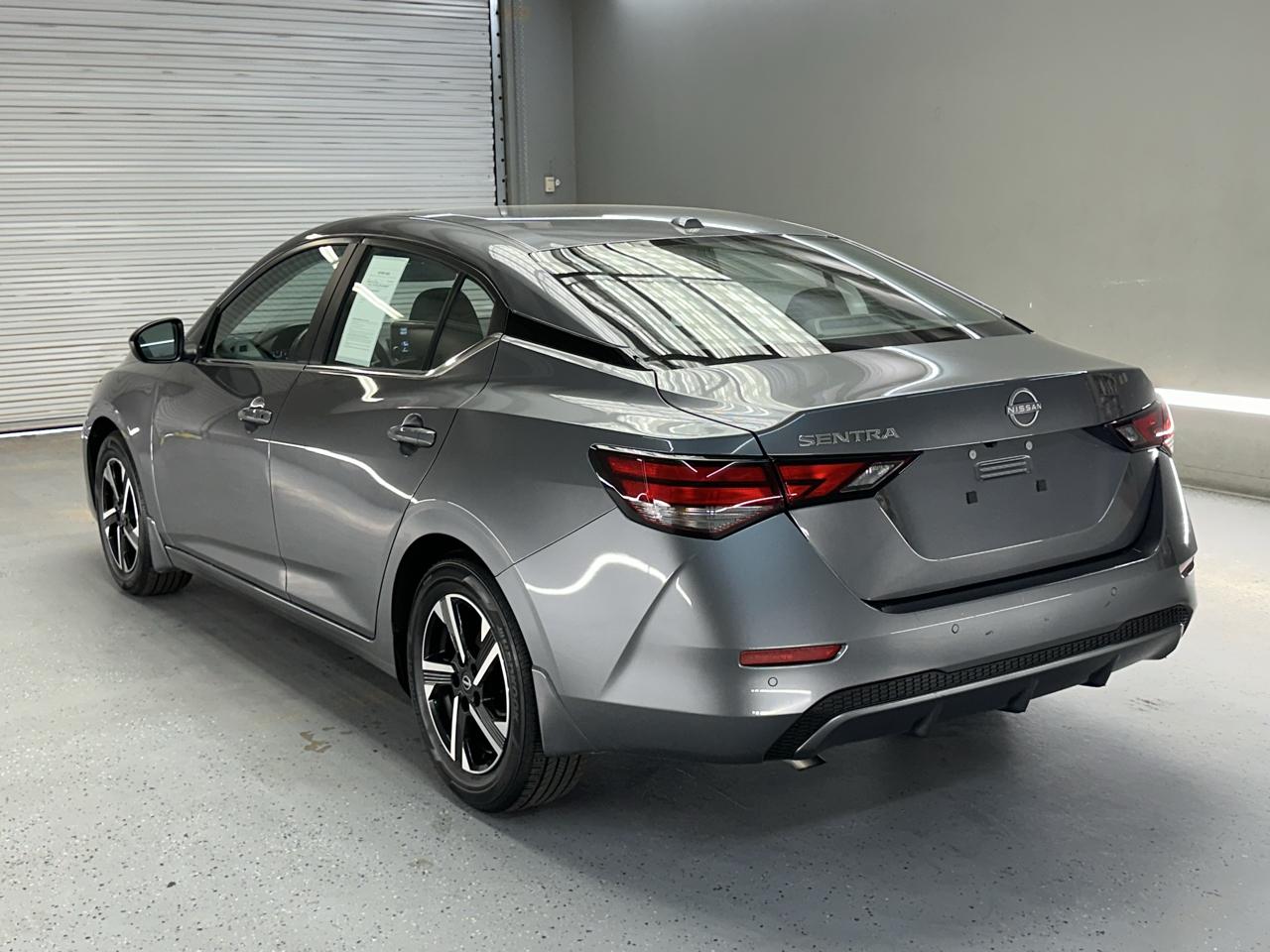 Nissan Sentra SV 2025
