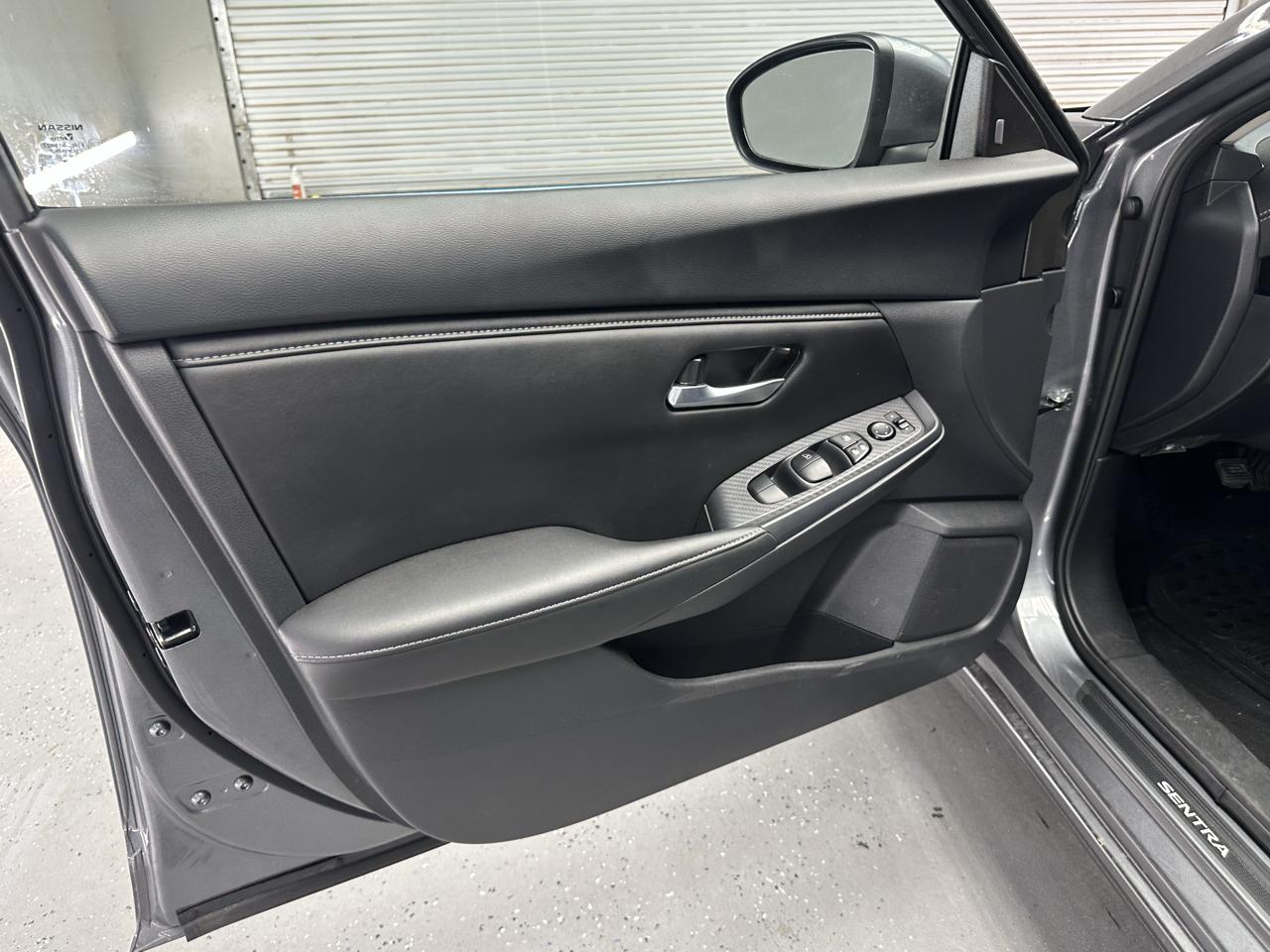 Nissan Sentra SV 2025