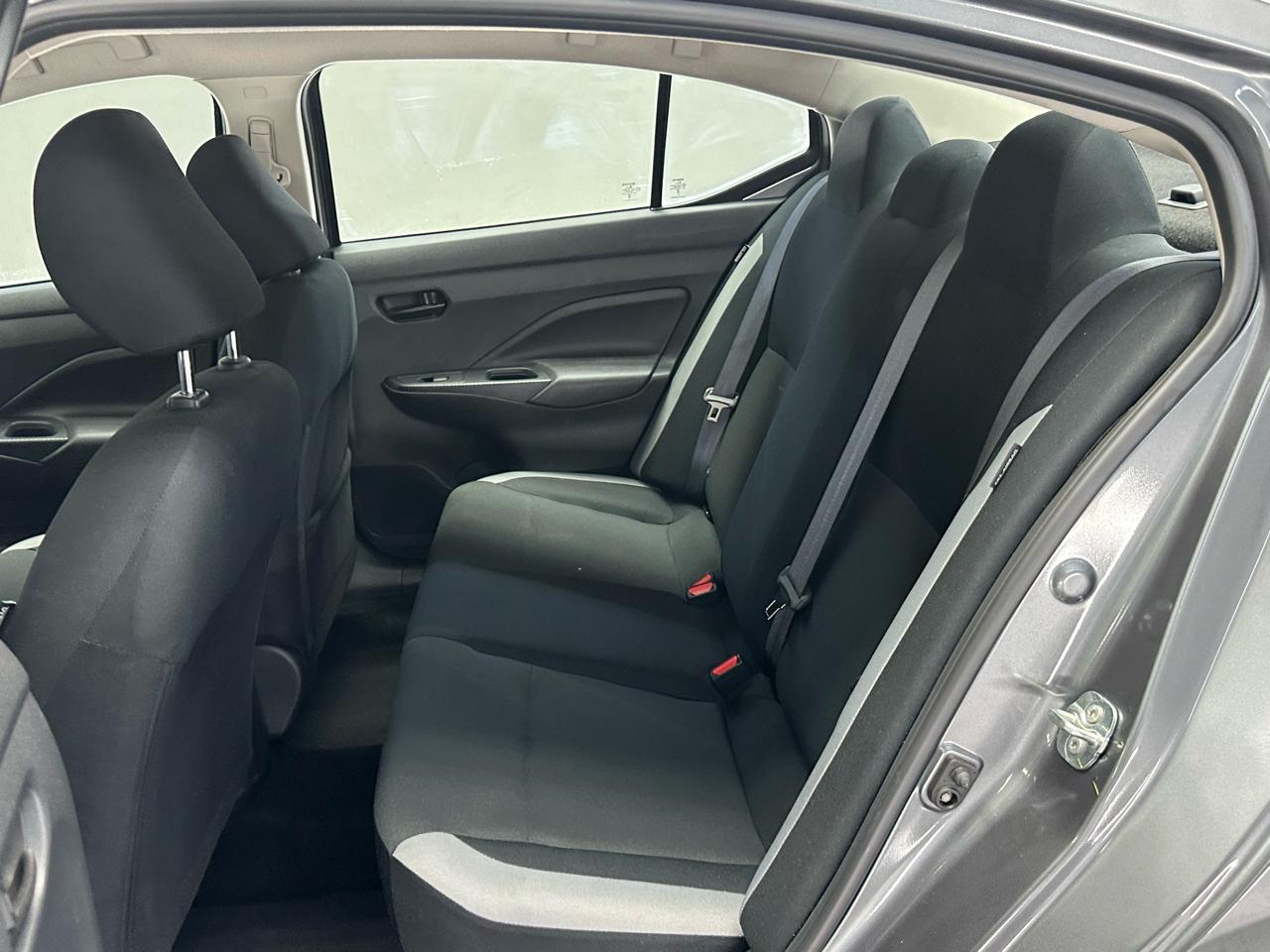 Nissan Versa S CVT 2025