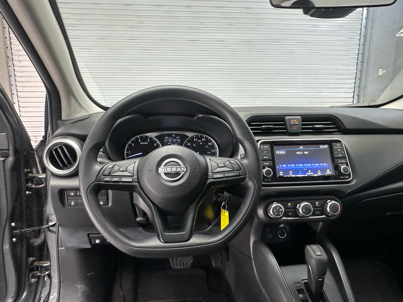 Nissan Versa S CVT 2025