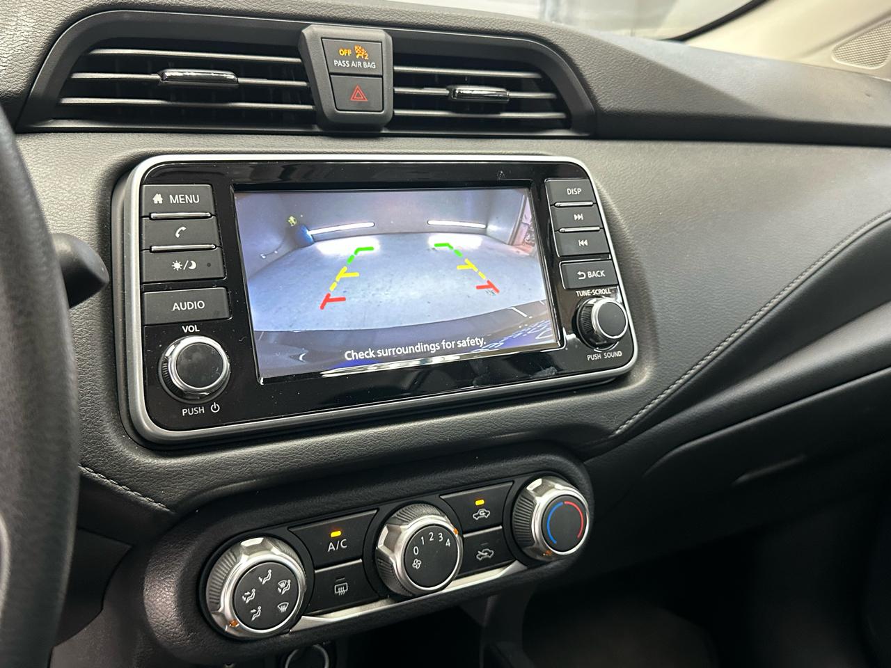 Nissan Versa S CVT 2025