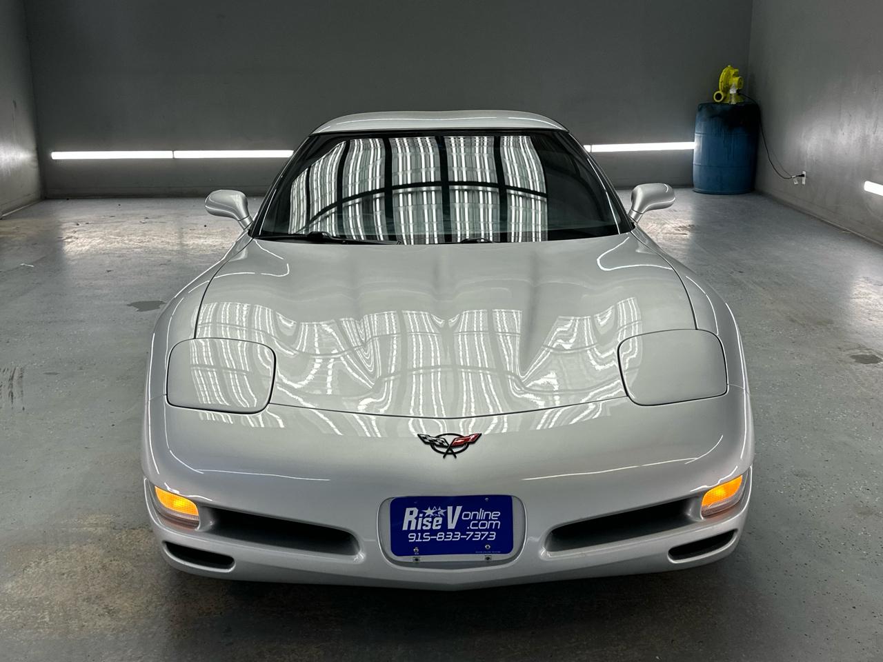 Chevrolet Corvette Coupe 2002