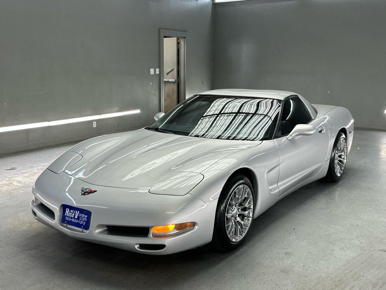 Chevrolet Corvette Coupe 2002