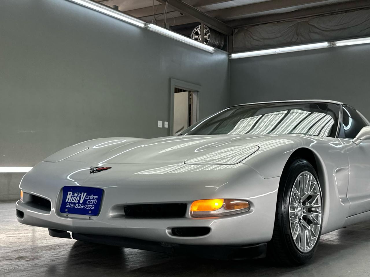 Chevrolet Corvette Coupe 2002