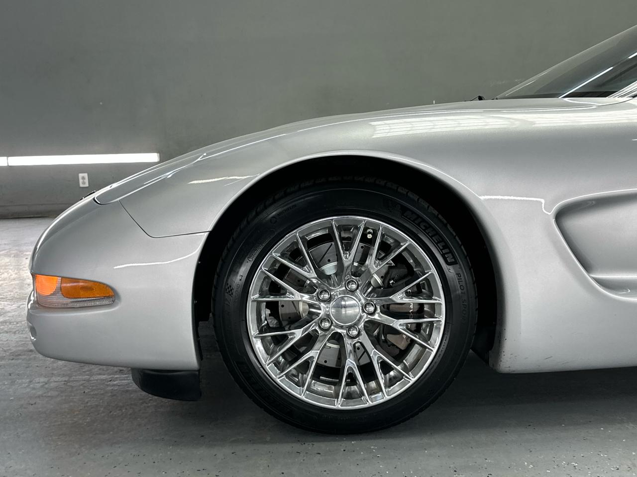Chevrolet Corvette Coupe 2002