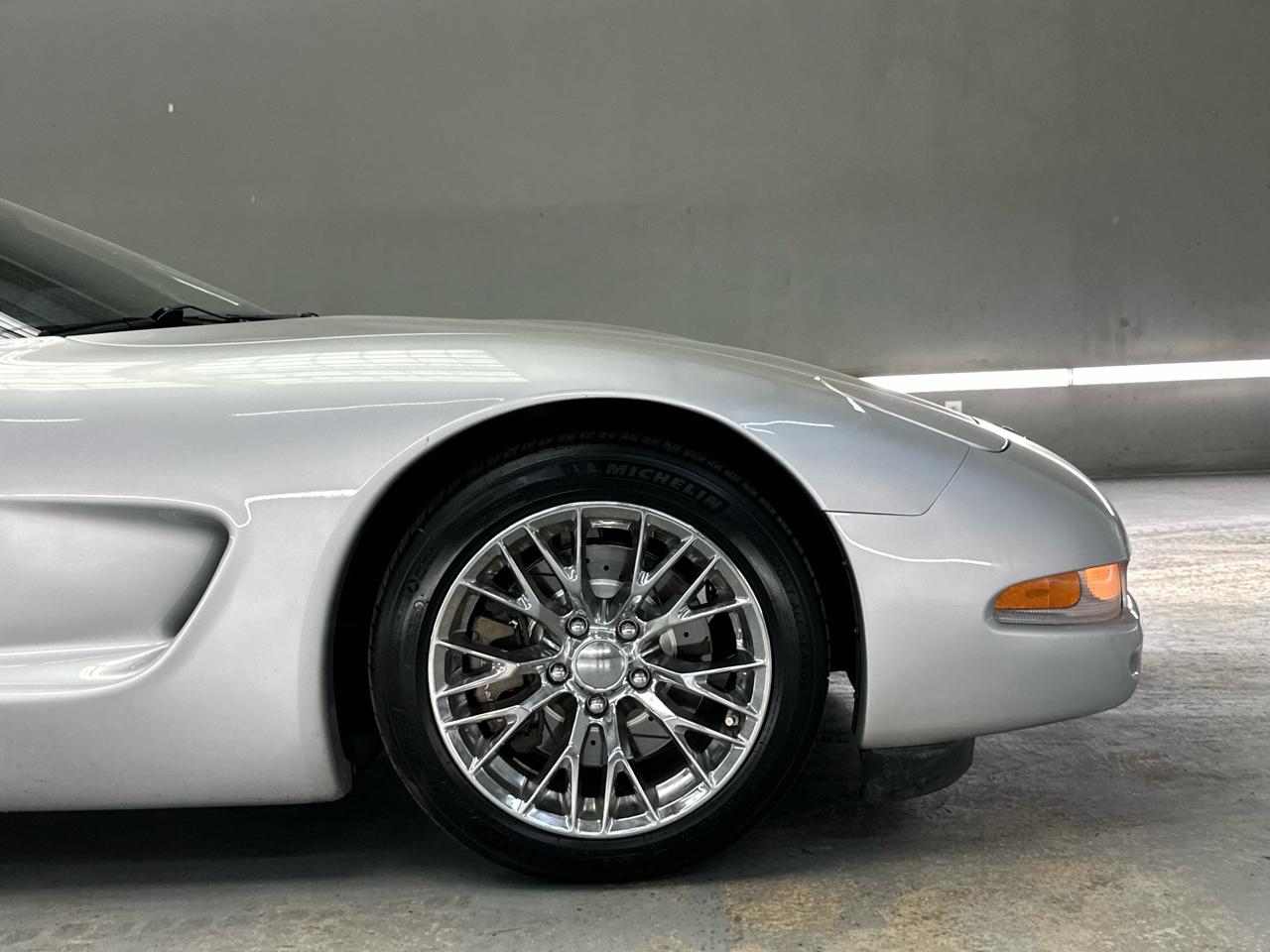 Chevrolet Corvette Coupe 2002