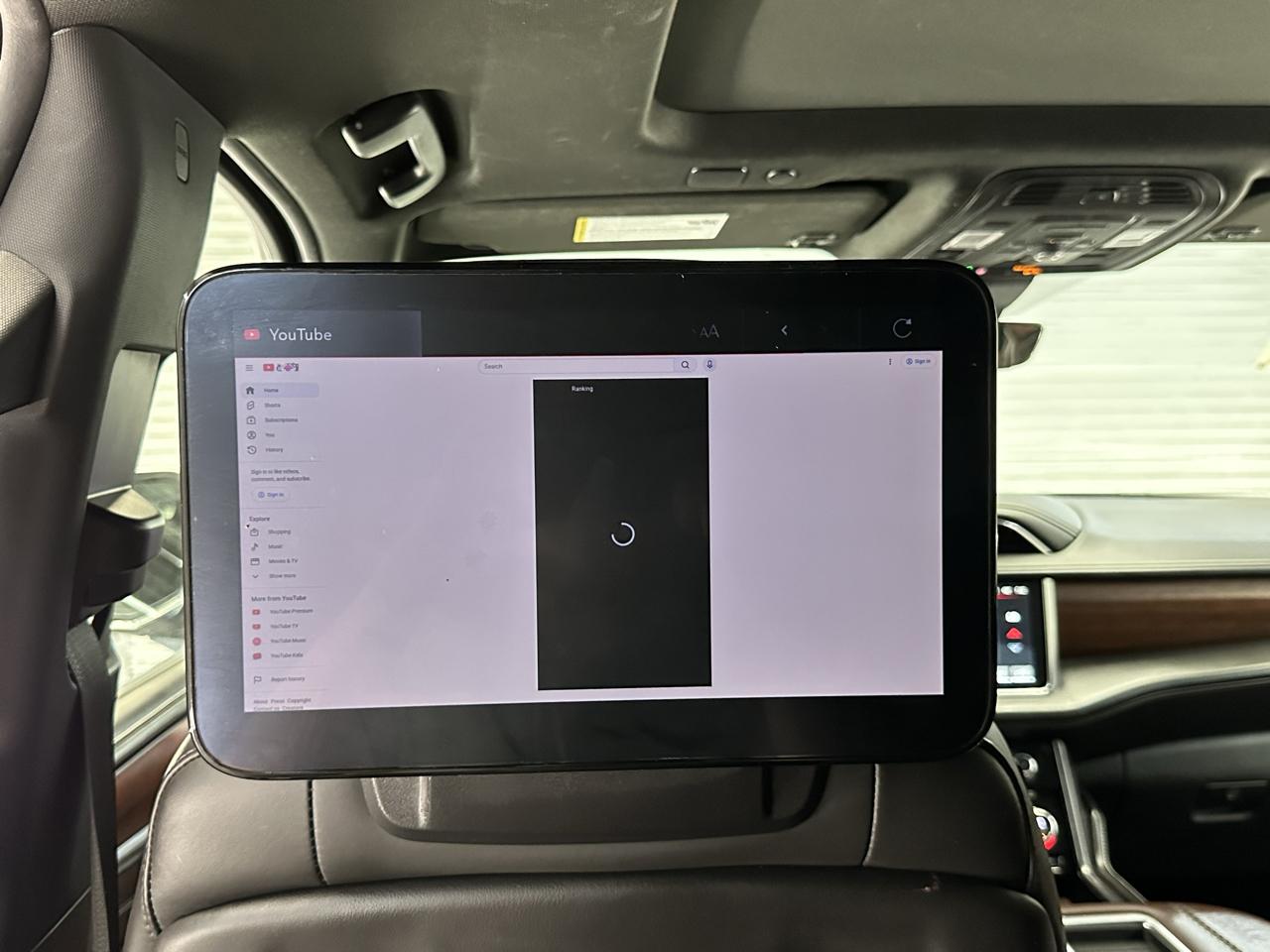 GMC Yukon XL Denali Ultimate 4WD 2023