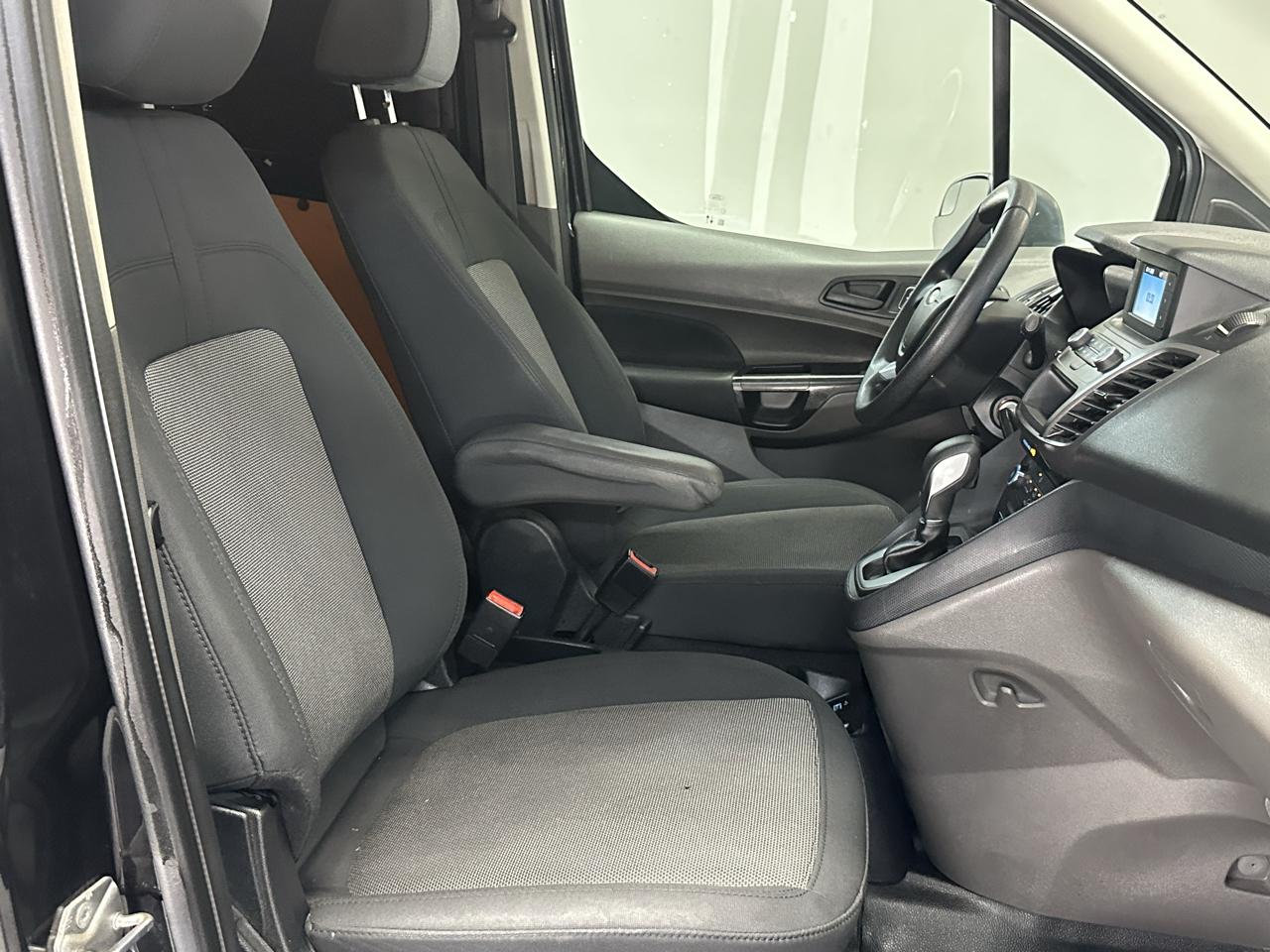 Ford Transit Connect Cargo Van XL LWB 2022