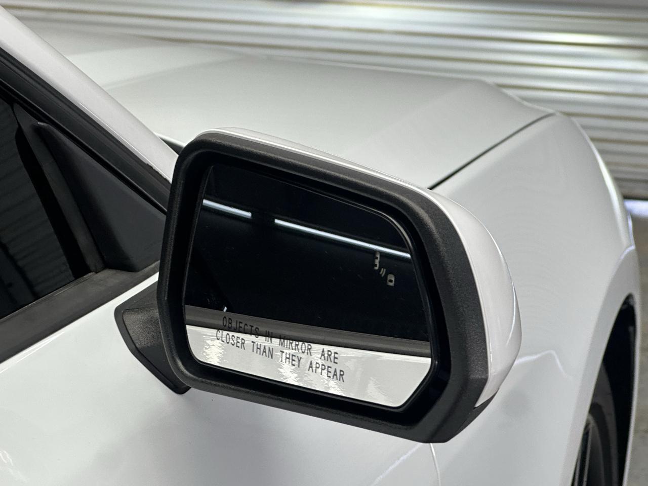 Ford Mustang EcoBoost Coupe 2024