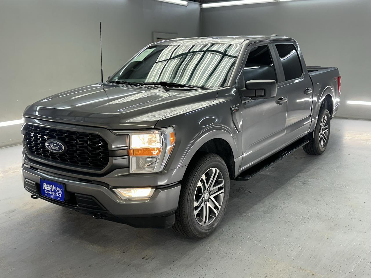 Ford F-150 4WD SuperCrew 145" XL 2022