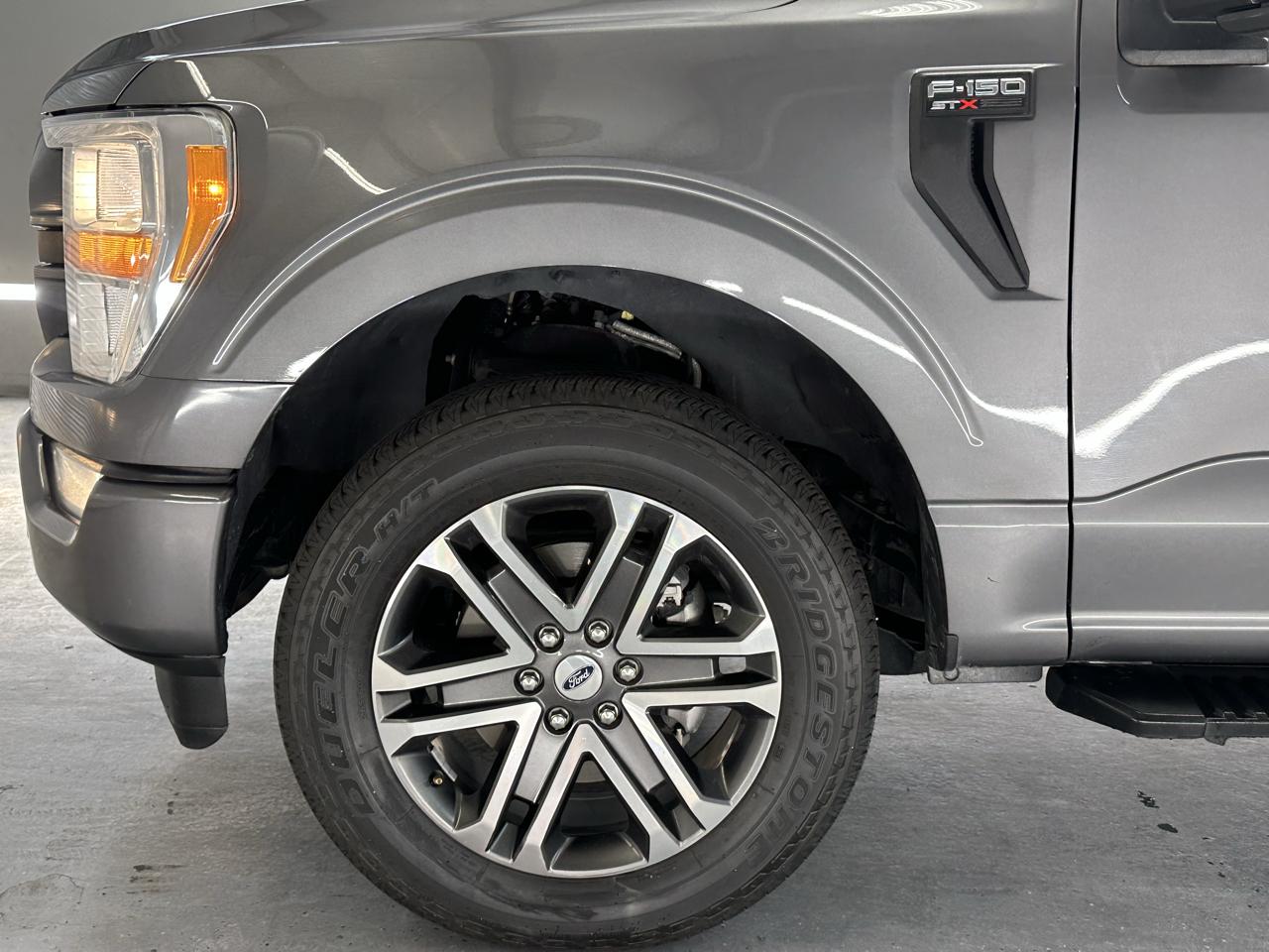 Ford F-150 4WD SuperCrew 145" XL 2022