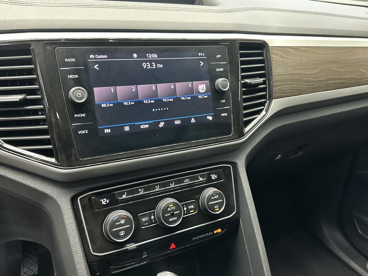 Volkswagen Atlas V6 SE w/Technology 4MOTION 2022
