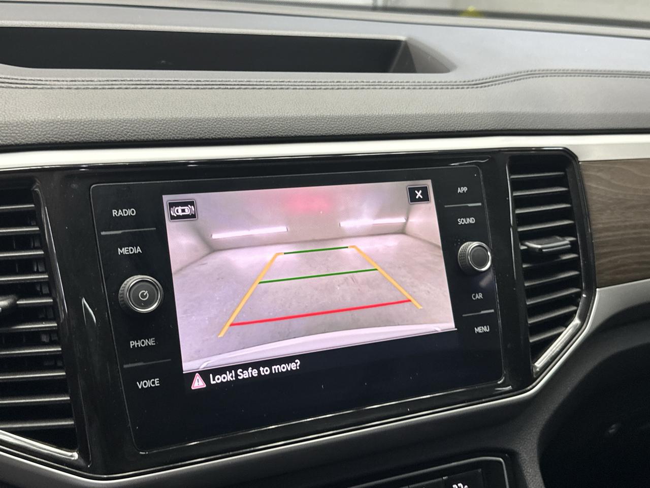Volkswagen Atlas V6 SE w/Technology 4MOTION 2022