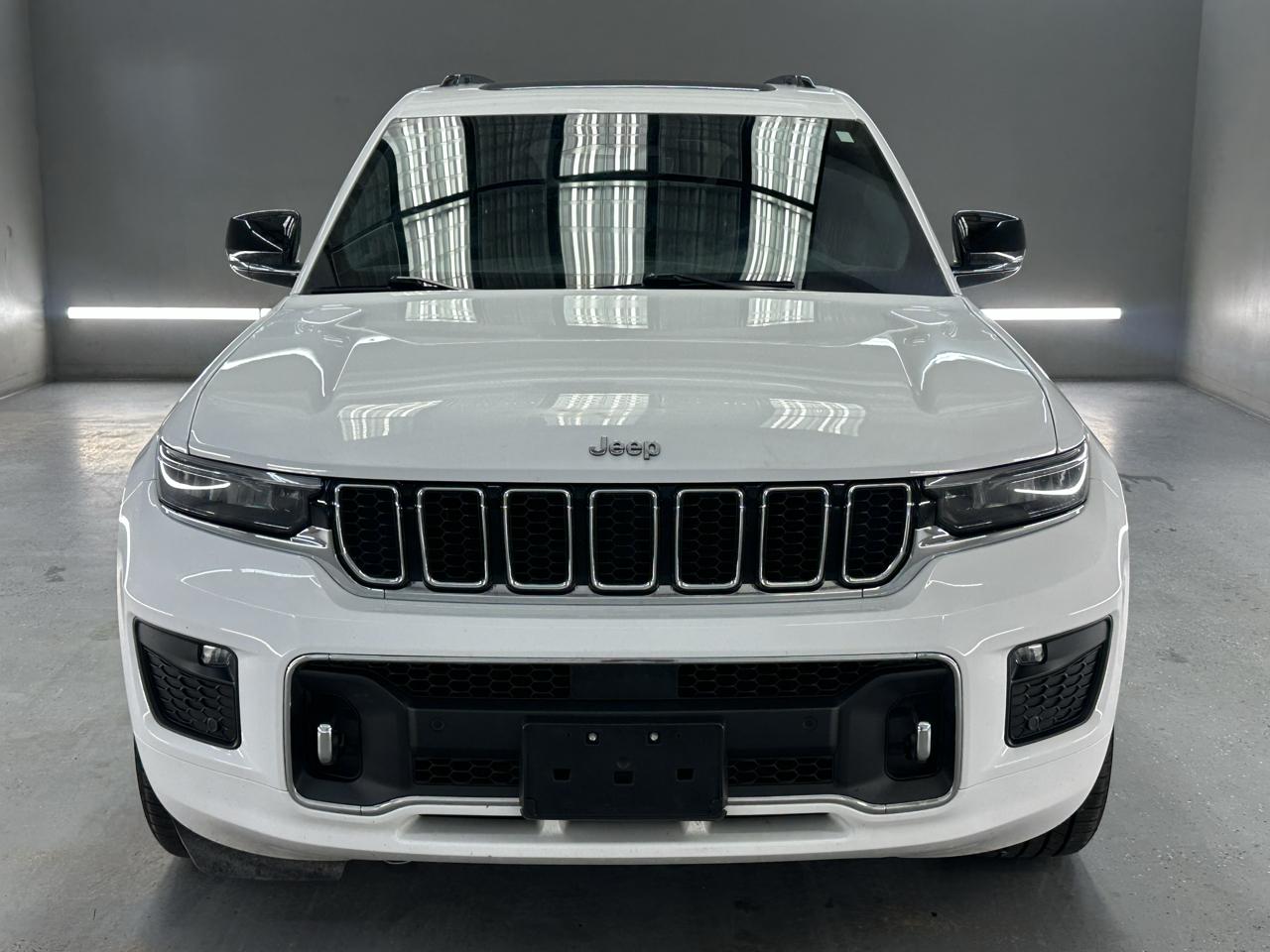 Jeep Grand Cherokee L Overland 4WD 2023