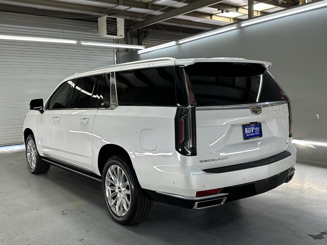 Cadillac Escalade ESV Premium Luxury 4WD 2023